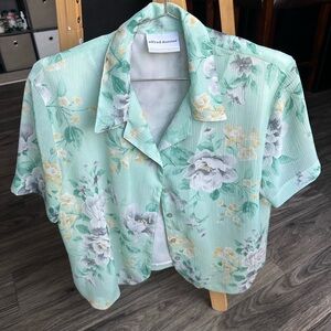 Alfred Dunner Light Green Floral Button-Up Blouse
